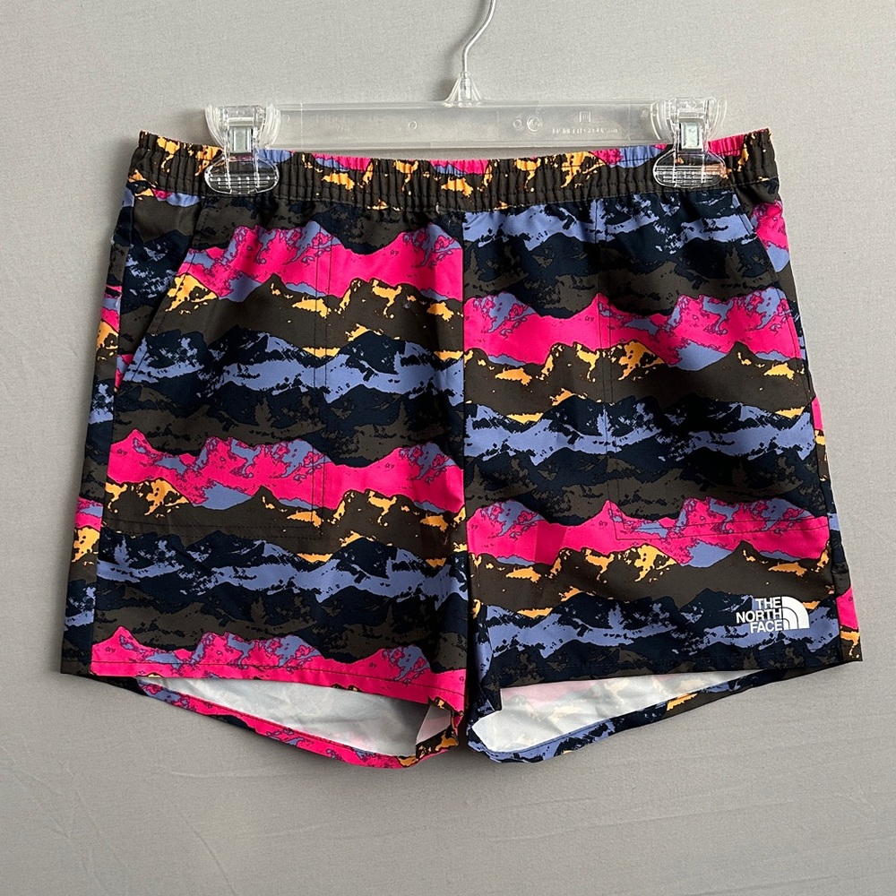 The North Face Girl’s XL (14-16) Vibrant Patterned Shorts